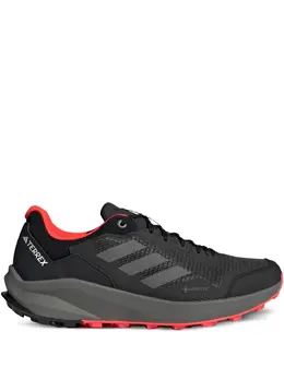 adidas: Чёрные кроссовки  Terrex