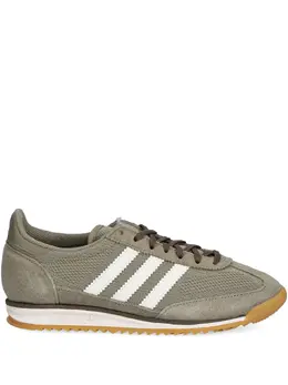 adidas: Зелёные кроссовки  SL-72