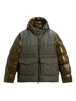 Woolrich: Зелёная куртка 