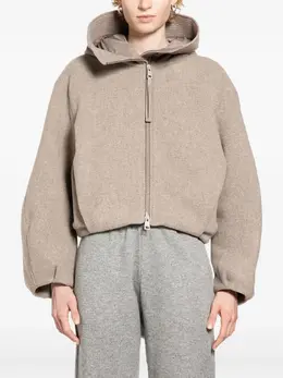 Canada Goose: Бежевая куртка  Chilliwack