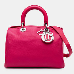 Dior: Розовая сумка 