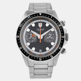 Tudor: Часы 