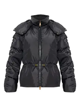 Moncler: Чёрная куртка 