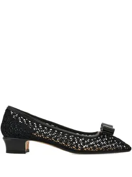 Ferragamo: Чёрные туфли  Vara Bow