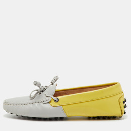 Tod's: Жёлтые мокасины 