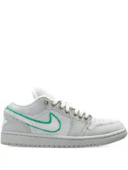Nike: Светлые кроссовки  Air Jordan