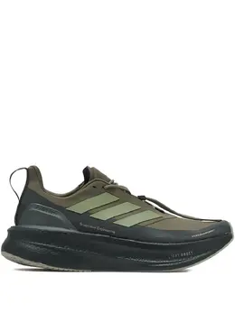 adidas: Зелёные кроссовки  UltraBoost