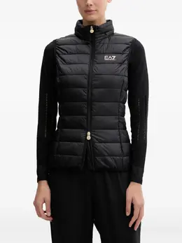 Ea7 Emporio Armani: Чёрный жилет 