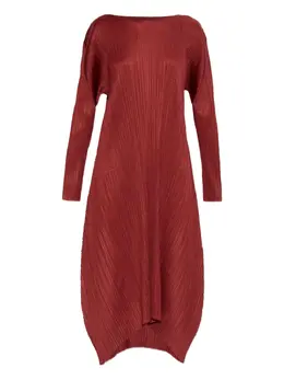 Pleats Please Issey Miyake: Красное платье 