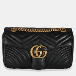 Gucci: Чёрная сумка  GG Marmont