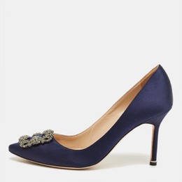 Manolo Blahnik: Синие туфли  Hangisi