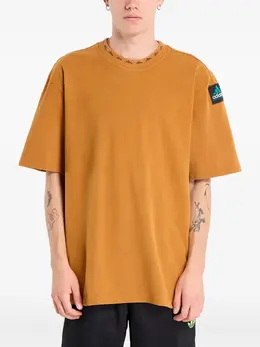 adidas: Коричневая футболка  Equipment